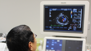 Cardiac imaging tech reviews scans